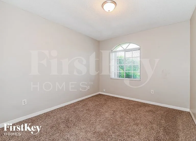 10901 SW 161st Pl — Photo 11