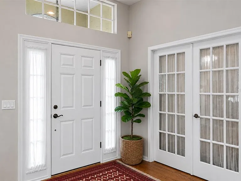 8412 Ridgebrook Cir — Photo 24