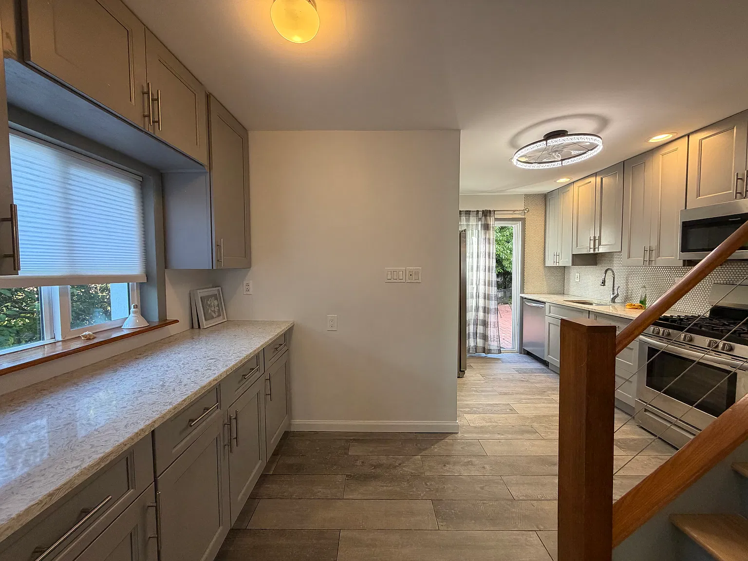 4 bed, 4300 sqft, $5,000 — Photo 3