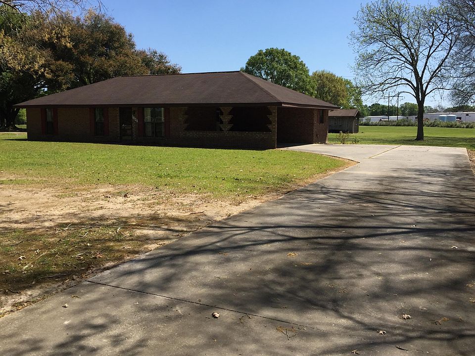 3 bedroom 2 bath ranch