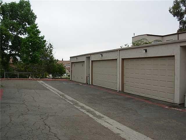 Garage Lane