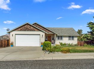 1304 Wheatridge Dr, East Wenatchee, WA 98802