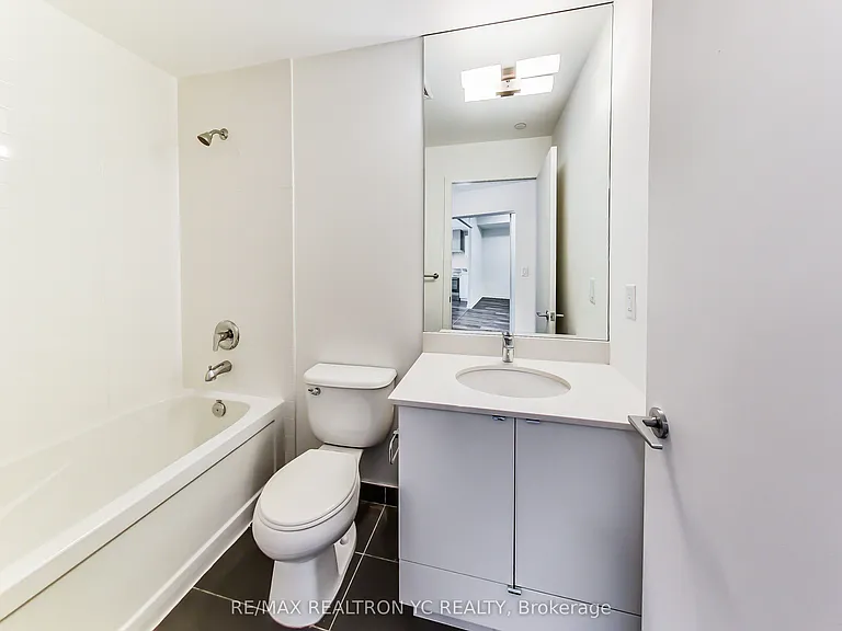 51 E Liberty St #1705 — Photo 11