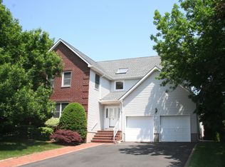 3 Skillman Close, Hillsborough, NJ 08844