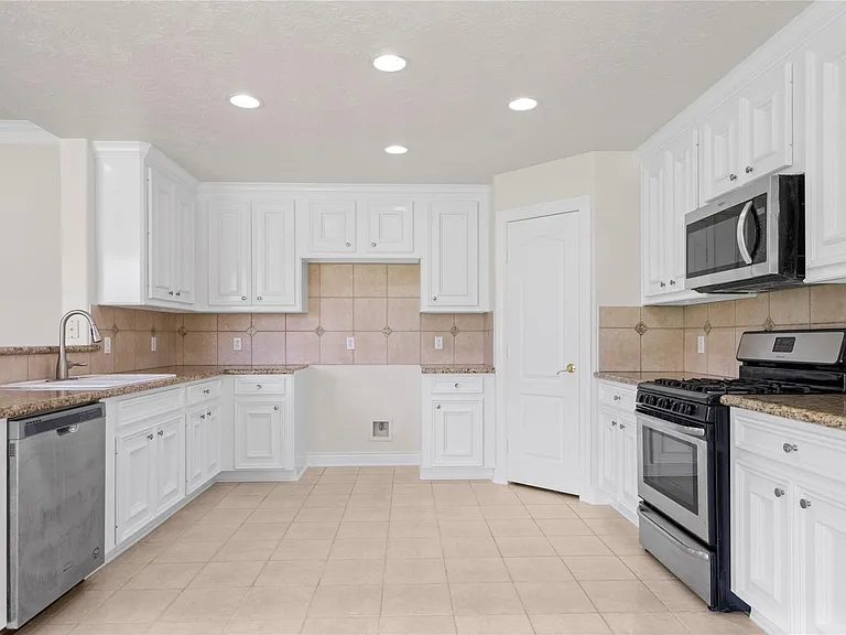 12222 Walden Rd — Photo 14