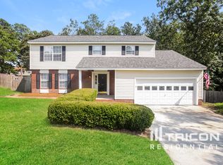 5 Red Thorn Ct, Columbia, SC 29229