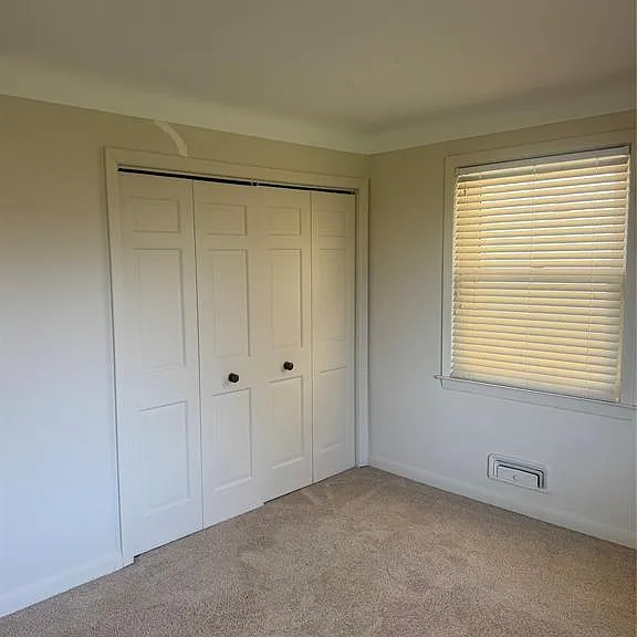 11506 Riverside Dr E — Photo 8