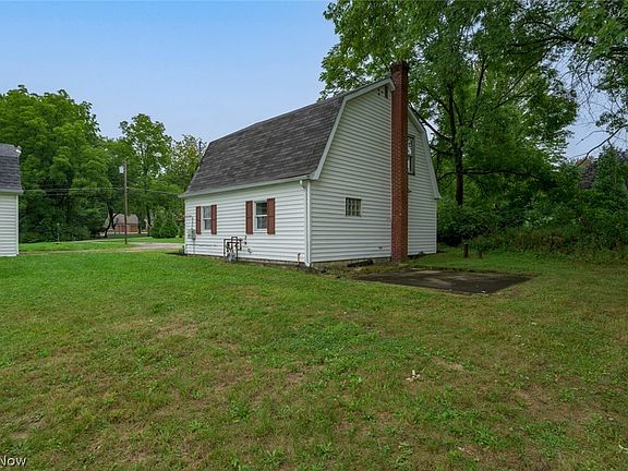 4th image of 2474 Cadwallader Sonk Rd