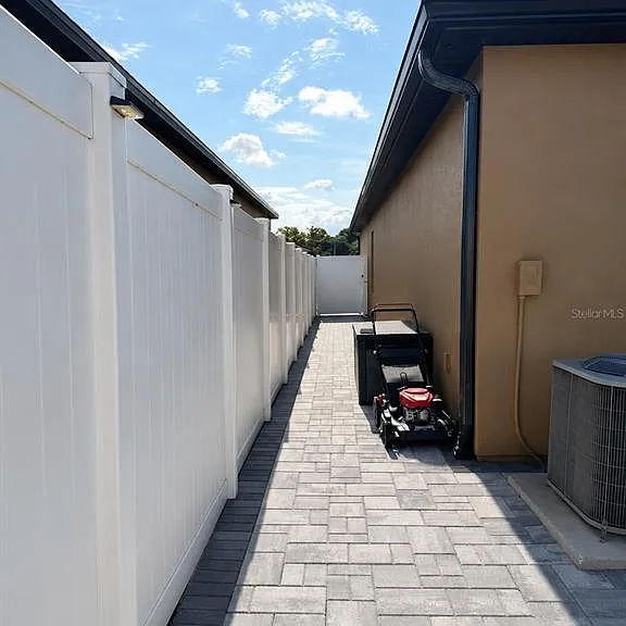 1027 Aerides Way — Photo 19