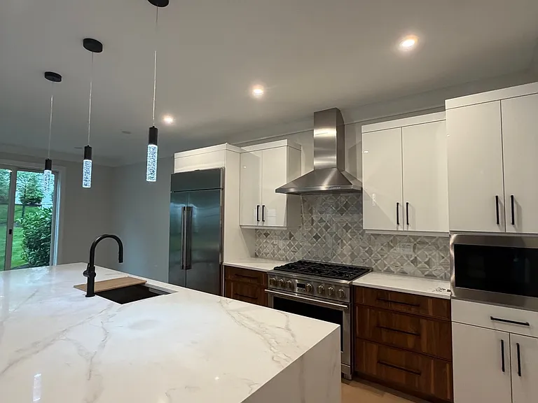 18 Williams St #A — Photo 8