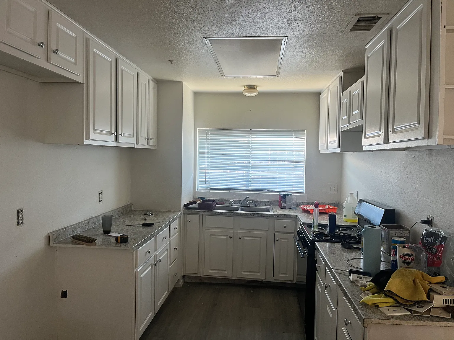 3 bed, $2,950 — Photo 4