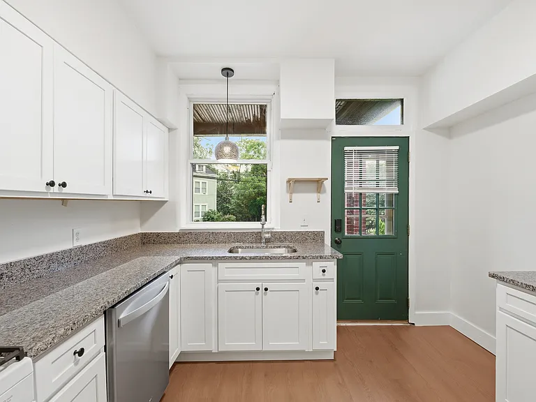 3466 Perrysville Ave — Photo 10
