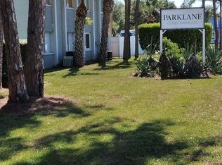 379 47th Ave N APT 204, Saint Petersburg, FL 33703