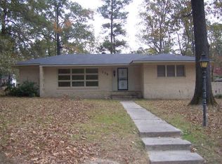 129 Neel St, El Dorado, AR 71730