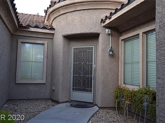 5th image of 5684 Criollo Dr