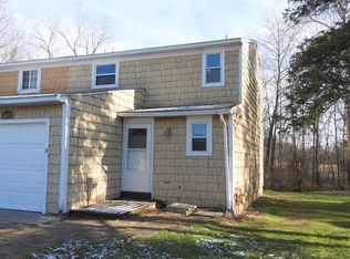 5527 Trastevere Rd, Clay, NY 13041