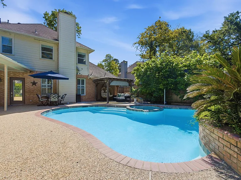 26 E Sterling Pond Cir — Photo 33