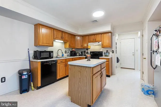 16 Ashburg Dr — Photo 16