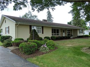 1232 Center Dr, Wooster, OH