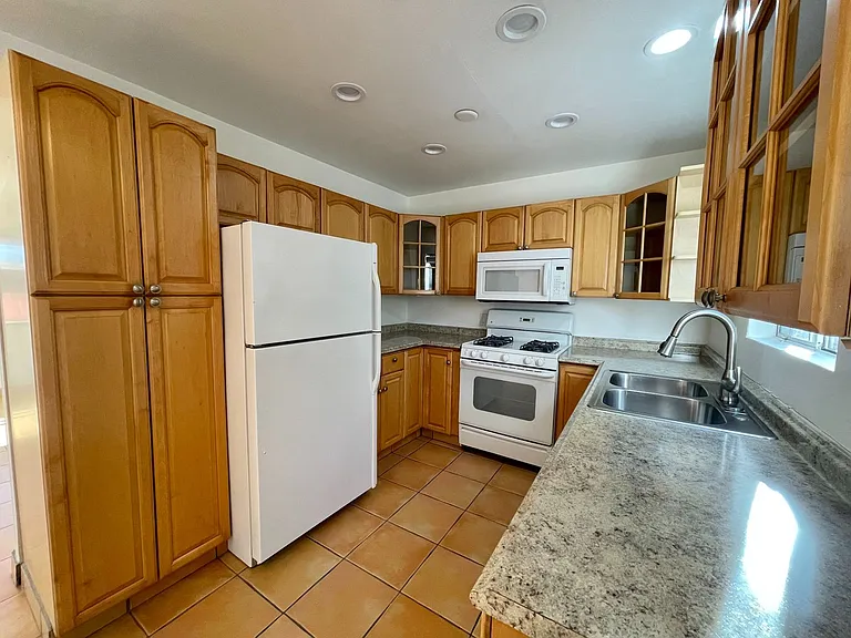 73555 Shadow Mountain Dr #4 — Photo 1