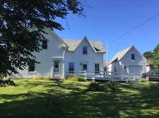 96 E Main St, Vinalhaven, ME 04863