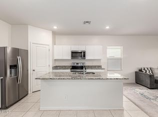 2979 E Houston Dr, San Tan Valley, AZ 85143