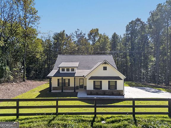 2nd image of 338 Dunn Rd