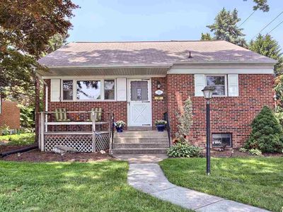 16 Circle Dr, Camp Hill, PA, 17011