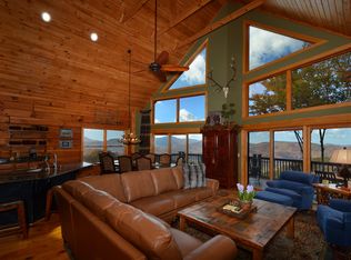 122 Grey Fox Ridge Rd, Banner Elk, NC 28604