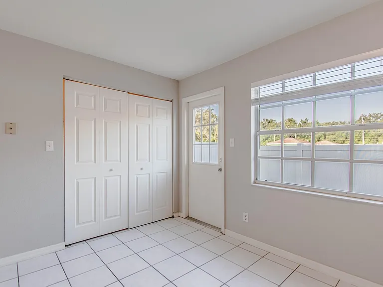 13545 Embassy Park Ct #13545 — Photo 10