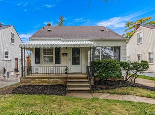 568 Garfield Ave, Lincoln Park, MI 48146
