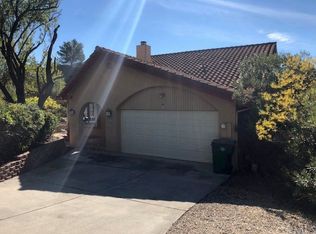 943 Walnut Dr, Paso Robles, CA 93446