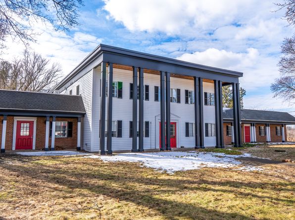 57 Monroe Ave #6