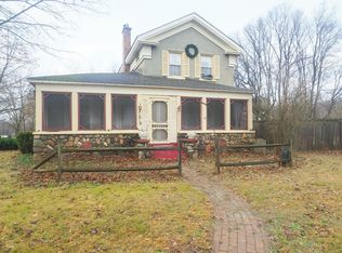 21019 Waubascon Rd, Battle Creek, MI 49017