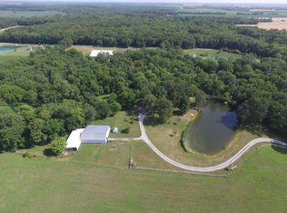 6420 Tyler Rd, Nashville, IL 62263