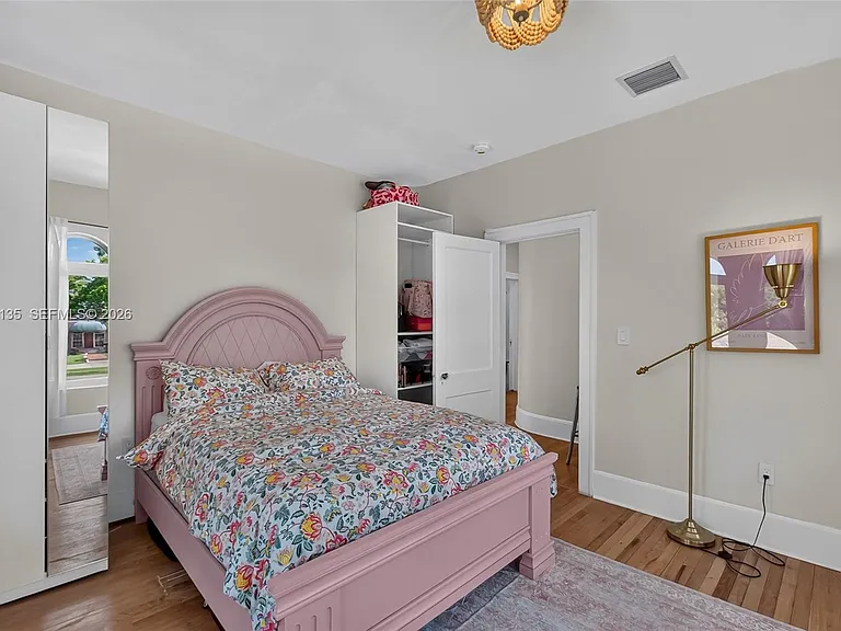 1731 NE 171st St — Photo 34