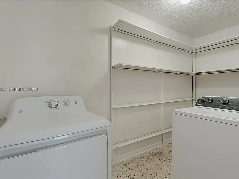 4296 NW 2nd Ter #4296 — Photo 14