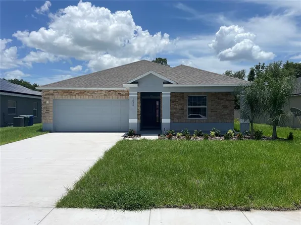 1028 Brenton Manor Dr, Winter Haven, FL 33881