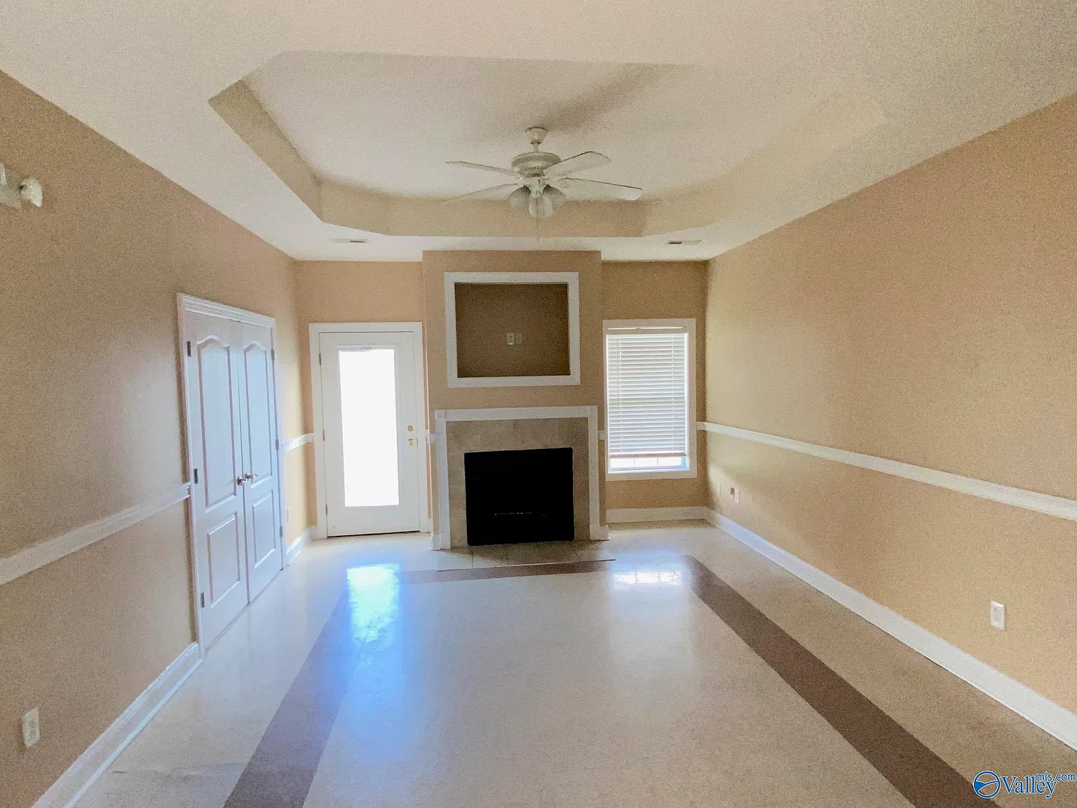 2 bed, 2.0 bath, 1148 sqft, $995 — Photo 3