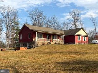 1156 Providence Church Rd, Hedgesville, WV 25427