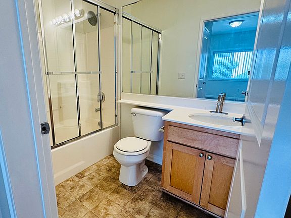 5th image of 8251 Blackburn Ave APT 8