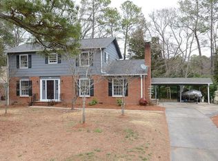 121 Larkspur Cir, Durham, NC 27713