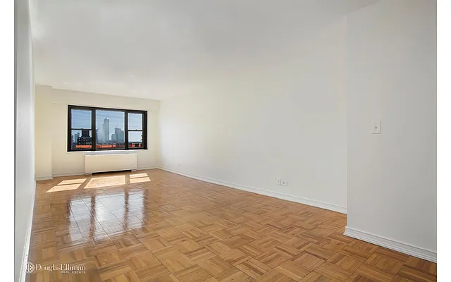 Rented by Douglas Elliman | media 7