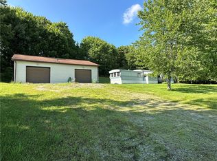 140 Shady Tree Ln, Butler, PA 16001