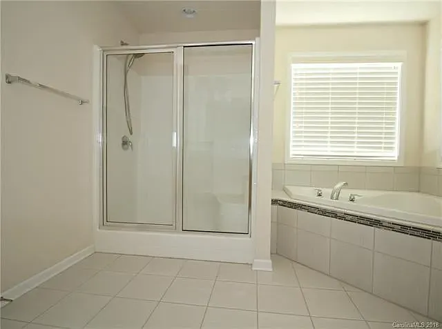 4463 Sourwood Ct — Photo 12
