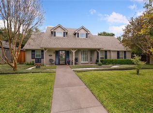 15 Lundys Ln, Richardson, TX 75080