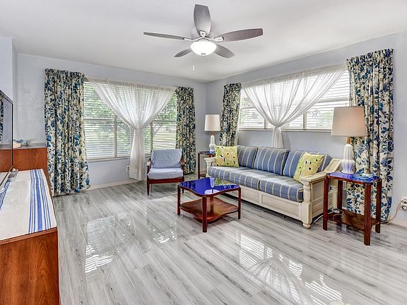 2nd image of 6 Granville Cir