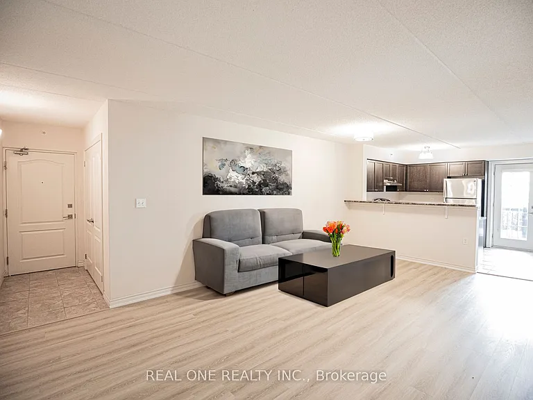 1440 Main St E #102 — Photo 18