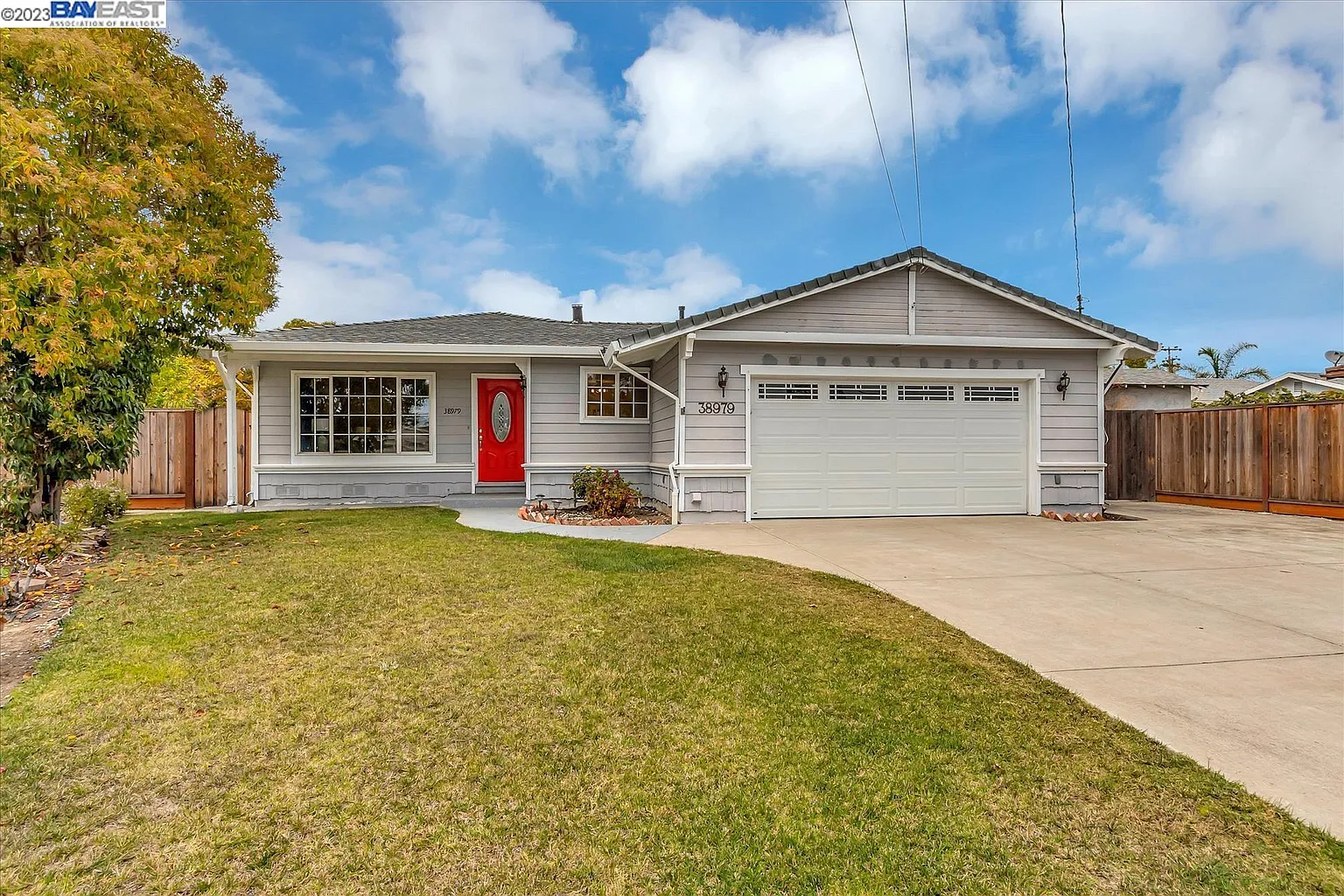 38979 Larkspur St photo 1