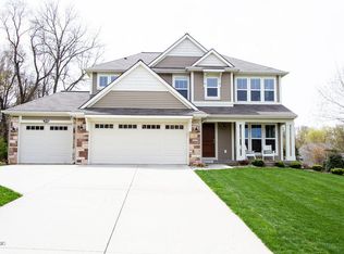 2828 N Saddle Ridge Ct NE, Rockford, MI